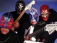 Los Straitjackets